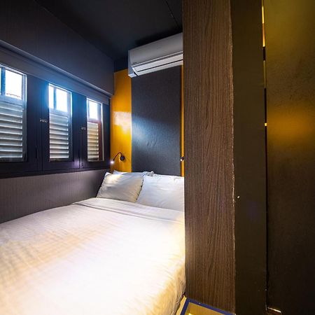 Cube Family Boutique Capsule Hotel At Chinatown Сингапур Экстерьер фото