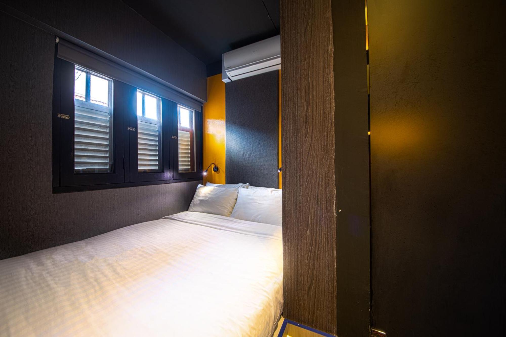 Cube Family Boutique Capsule Hotel At Chinatown Сингапур Экстерьер фото